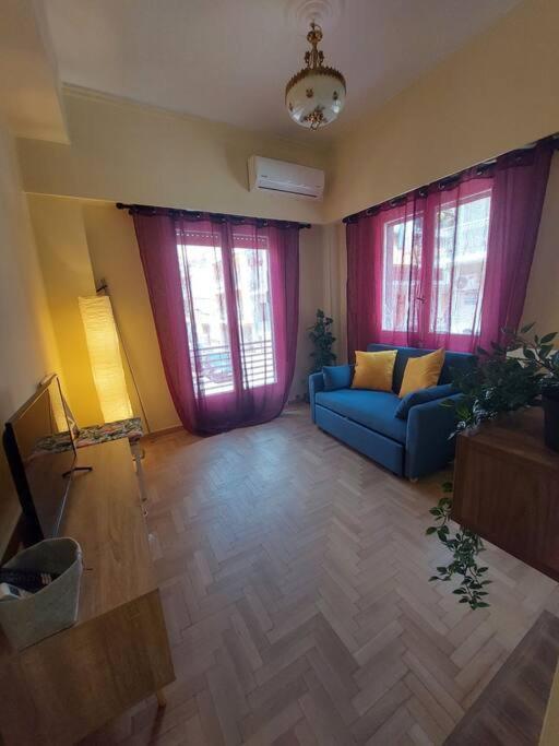 Cozy Bright New Apartment أثينا المظهر الخارجي الصورة