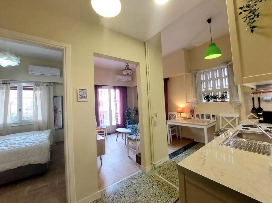 Cozy Bright New Apartment أثينا المظهر الخارجي الصورة